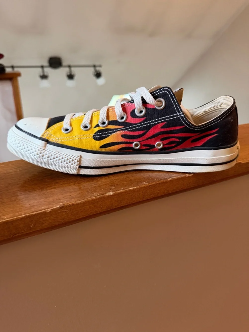 Converse All Star Vintage Flame Low Sneakers - Picture 1 of 8